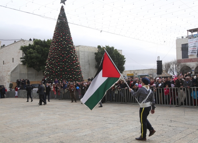 Hristiyan alemi Noel'i kutluyor